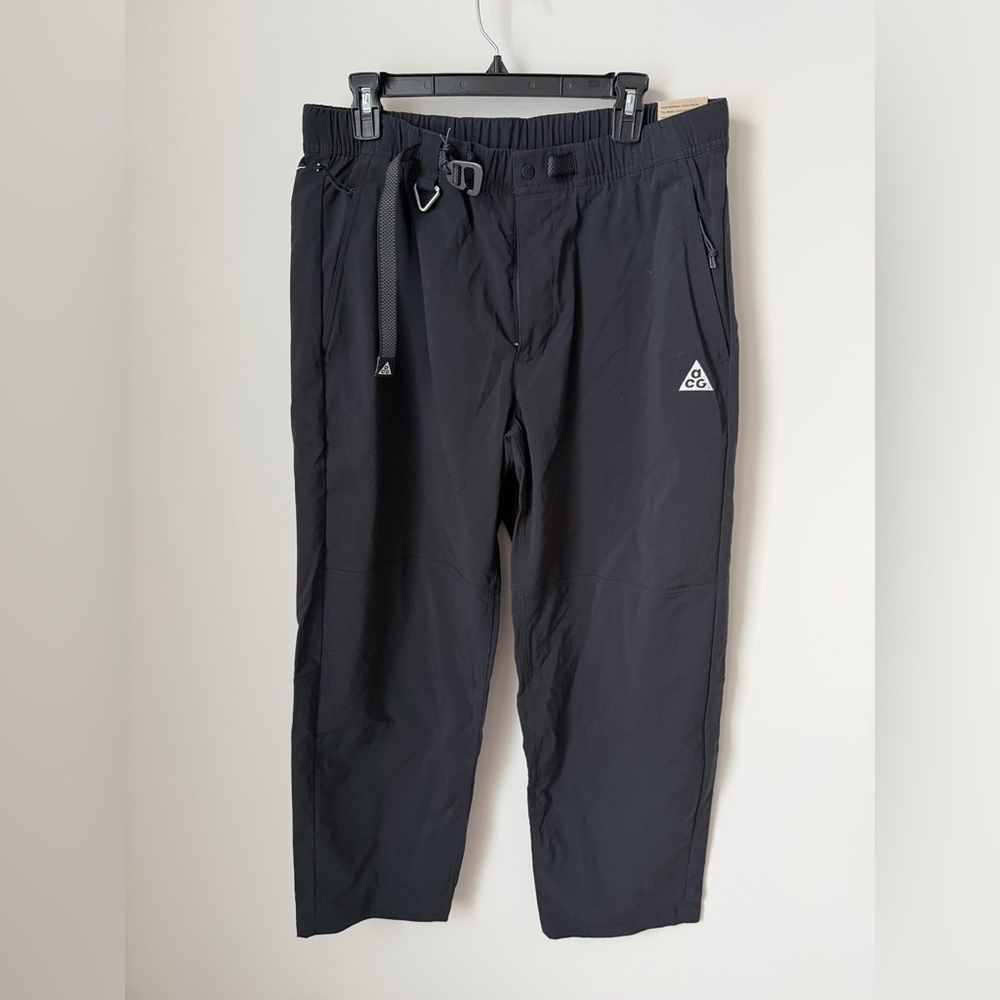 Nike ACG Black Cargo Ankle length Pants